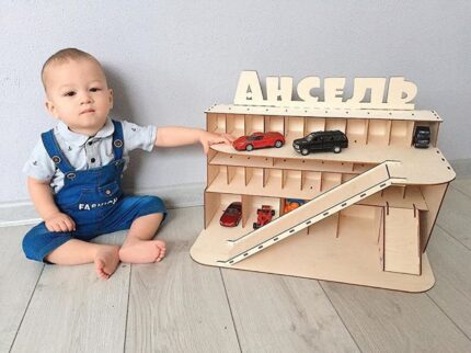 Montessori toys for Baby Gift Wooden puzzle play house car garage storage Wooden toddler educational learning toys Waldorf toddler Kids