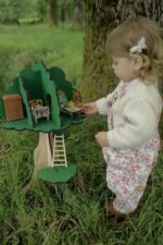 Montessori Oak Tree House – Handmade Waldorf Nature Toy for Kids - Image 6